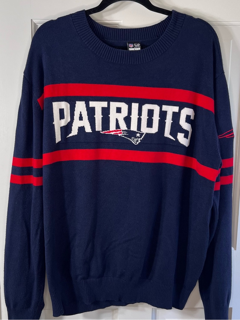 NFL New England Patriots Football Navy Crewneck Sweater, Red/White Logo, Size L